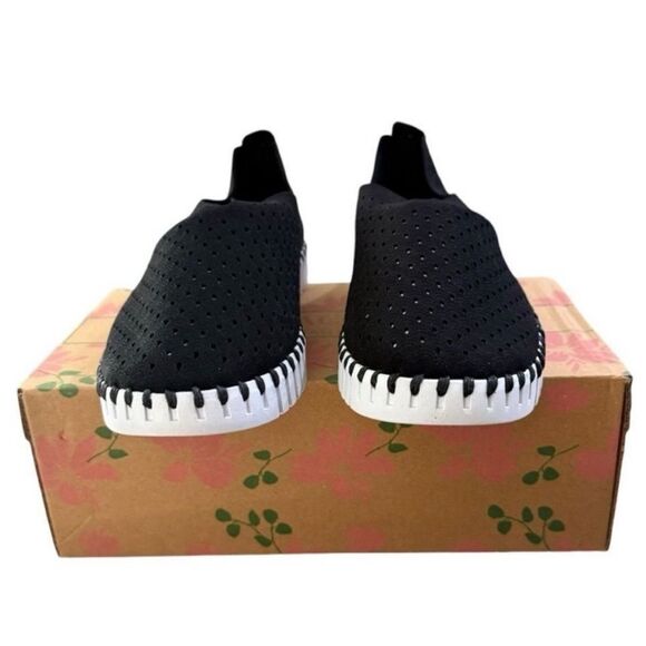 ILSE Jacobsen Hornbaek Tulip 139 Perforated Black Slip-On Shoes EU 39 US 8.5-9 - Picture 3 of 10